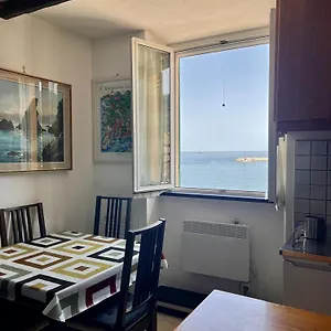  Apartment La Nicolina